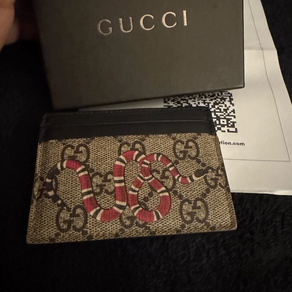NWOT GUCCI GG Supreme Kingsnake Card Holder w/ Box & COA